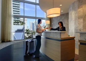 Hampton Inn & Suites Miami/Brickell-Downtown hotel thumbnail 5