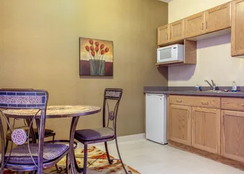 Comfort Inn & Suites I-25 near Spaceport America hotel thumbnail 5