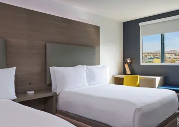 Aloft by Marriott Scottsdale hotel thumbnail 8