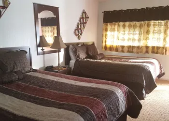 Sonoma Lodge hotel thumbnail 3