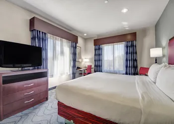 Holiday Inn Express & Suites Oklahoma City North by IHG hotel thumbnail 5