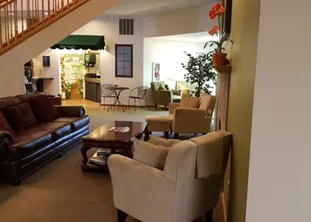 Brook Pointe Inn hotel thumbnail 2