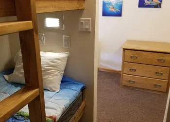 Brook Pointe Inn hotel thumbnail 6