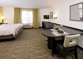 Candlewood Suites Greeley by IHG hotel thumbnail 5