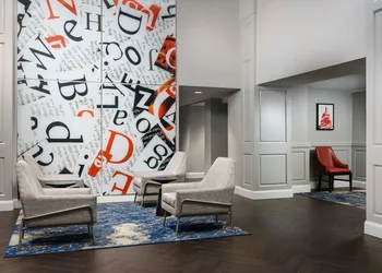 Hampton Inn Washington, D.C./White House hotel thumbnail 2