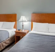 Econo Lodge hotel detail image 7