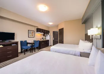 Kindersley All Suites Hotel hotel thumbnail 4