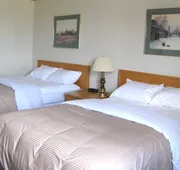 Colonial Inn hotel detail image 4