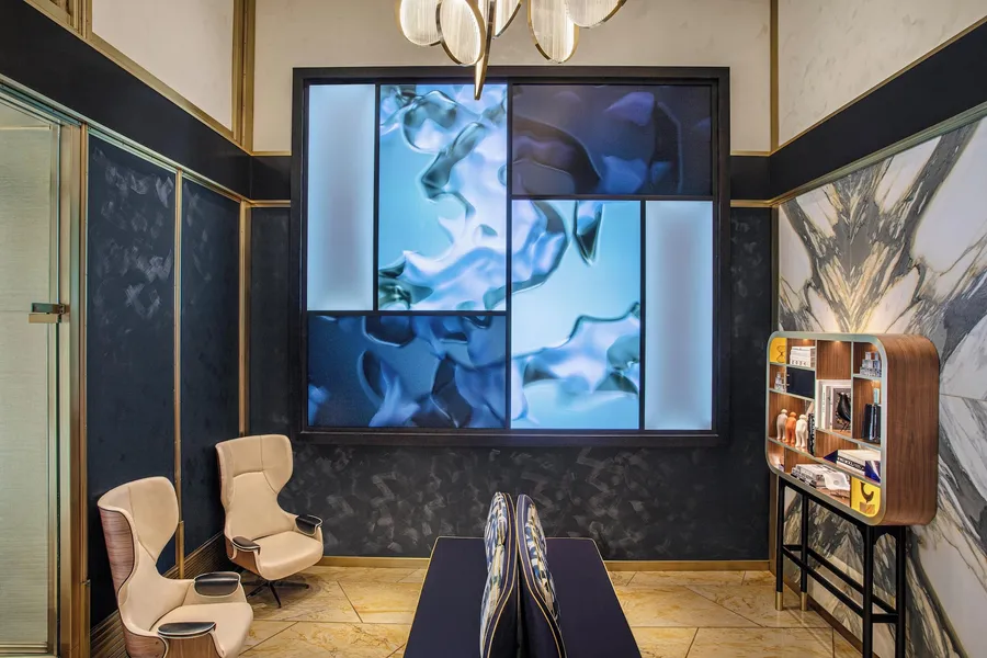 Le Meridien New York, Central Park by Marriott hotel detail image 2