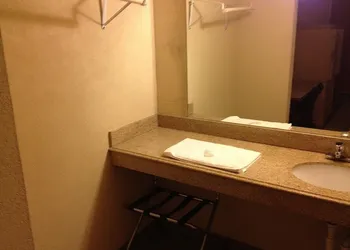 Su Casa Inn & Suites hotel thumbnail 6