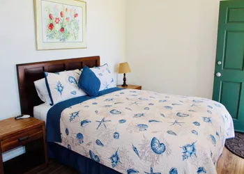 Ocean Cove Lodge hotel thumbnail 6