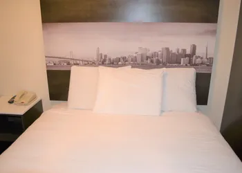 Inn on Folsom hotel thumbnail 4