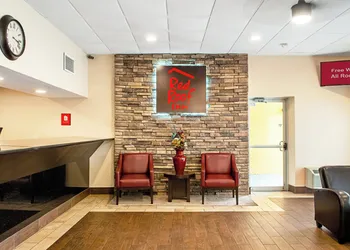 Red Roof Inn Slidell hotel thumbnail 2