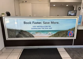 Motel 6 Bradenton, FL hotel thumbnail 5