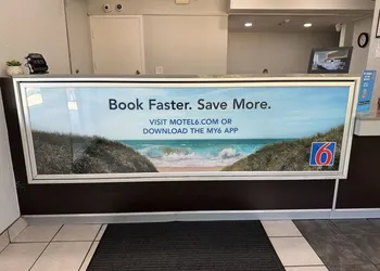 Motel 6 Bradenton, FL hotel thumbnail 8