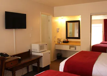 Sovana Inn hotel thumbnail 4