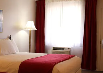 Sovana Inn hotel thumbnail 7