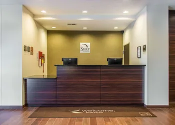 Sleep Inn & Suites Marshall - University Area hotel thumbnail 4