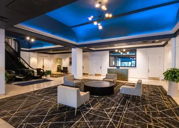 DoubleTree by Hilton Newark Penn Station hotel thumbnail 3
