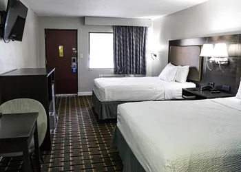 Days Inn by Wyndham Little River hotel thumbnail 4
