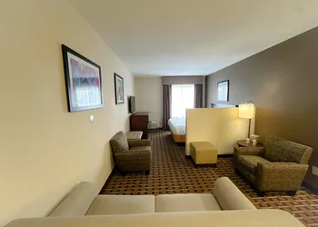 Sonesta Essential Hotels Overland Park hotel thumbnail 8