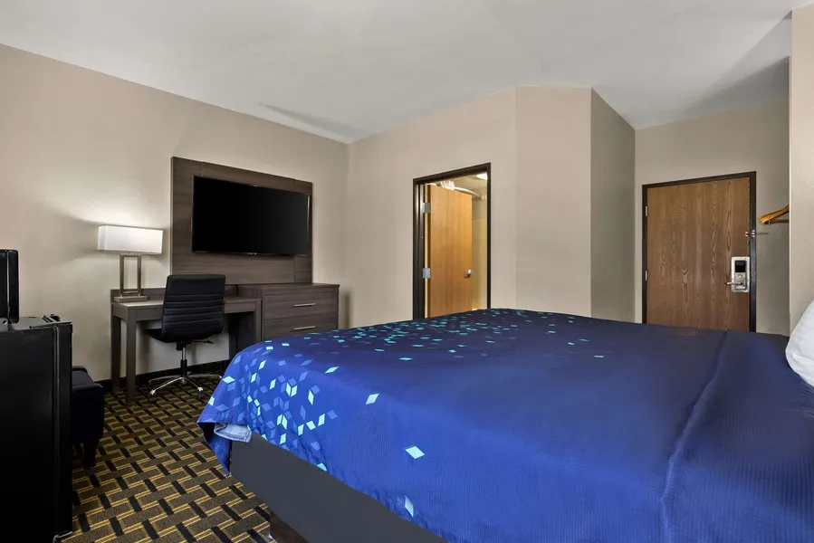 SureStay Plus Hotel by Best Western Tulsa East hotel detail image 6