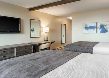 Gold Beach Inn hotel thumbnail 8
