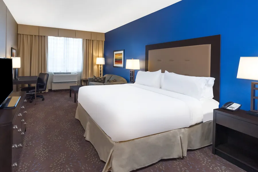 Holiday Inn Terre Haute by IHG hotel detail image 6