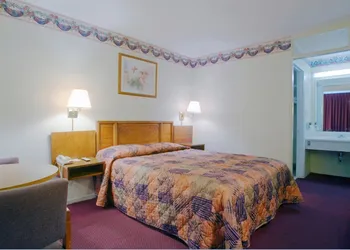 Americas Best Value Inn Loudon Lenoir City hotel thumbnail 3
