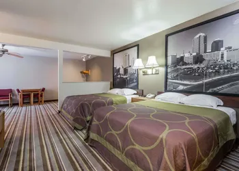 Super 8 by Wyndham Bernalillo hotel thumbnail 5