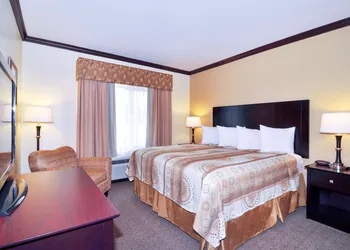 Best Western Plus Royal Mountain Inn & Suites hotel thumbnail 8