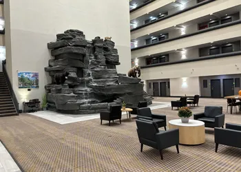 Holiday Inn Great Falls- Convention Center by IHG hotel thumbnail 3