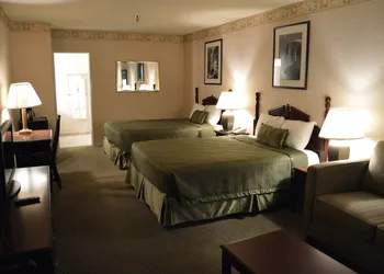 Cedar Lodge hotel thumbnail 6
