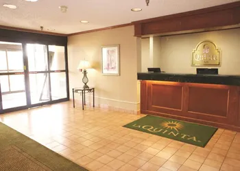 La Quinta Inn by Wyndham Detroit Southgate hotel thumbnail 5