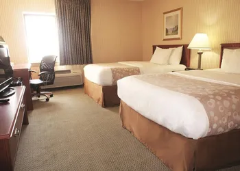 La Quinta Inn by Wyndham Detroit Southgate hotel thumbnail 8