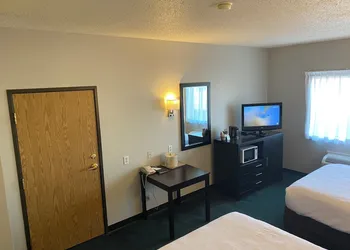 FairBridge Inn Express Tukwila hotel thumbnail 3