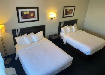 FairBridge Inn Express Tukwila hotel thumbnail 5