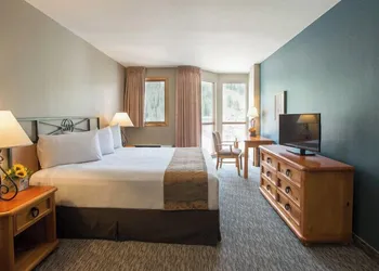 Winter Park Mountain Lodge hotel thumbnail 8