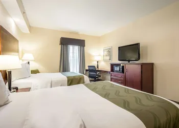 Quality Inn Oak Ridge - Knoxville West hotel thumbnail 4