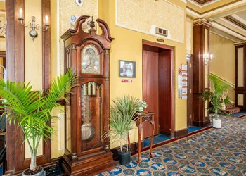 The Lafayette A grand Riverboat Era Hotel hotel thumbnail 3