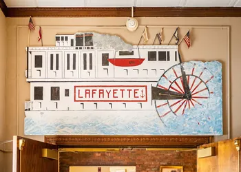 The Lafayette A grand Riverboat Era Hotel hotel thumbnail 5