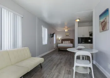 Hollywood Beach Hotels hotel thumbnail 3