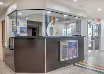 Motel 6 Fort Worth, TX - Burleson hotel thumbnail 3