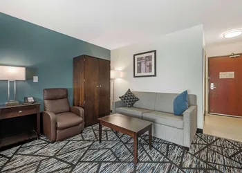 Best Western Plus Anderson hotel thumbnail 5