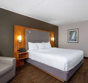 Ramada by Wyndham Northern Grand Hotel & Conference Centre hotel detail image 7