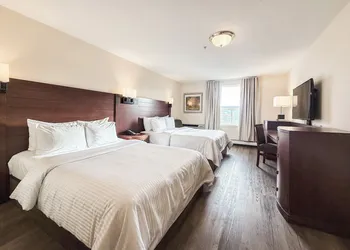 West Edmonton Mall Inn hotel thumbnail 7