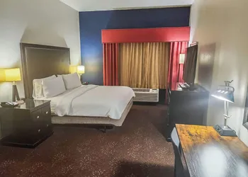 Country Inn & Suites by Radisson, Tyler University Area hotel thumbnail 7