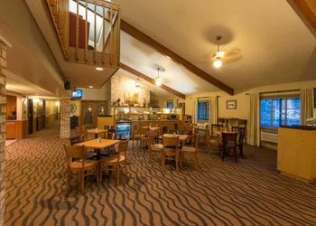 AmericInn by Wyndham Minocqua hotel thumbnail 6