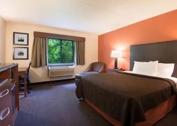 AmericInn by Wyndham Minocqua hotel thumbnail 7
