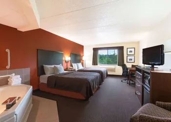 AmericInn by Wyndham Minocqua hotel thumbnail 8